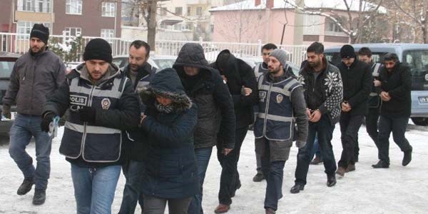 Gümrük memurları operasyonunda 5 kişi daha tutuklandı