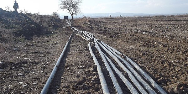 Kaçakçılar döşüyor 'Hudut Kartalları' söküyor/Video