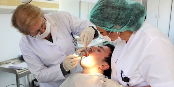 Ağız sağlığını korumanın pratik yolları