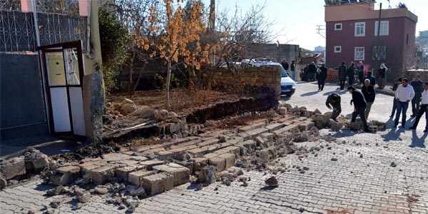 Fatma Nur'un sırasını çiçek ve fotoğrafı doldurdu