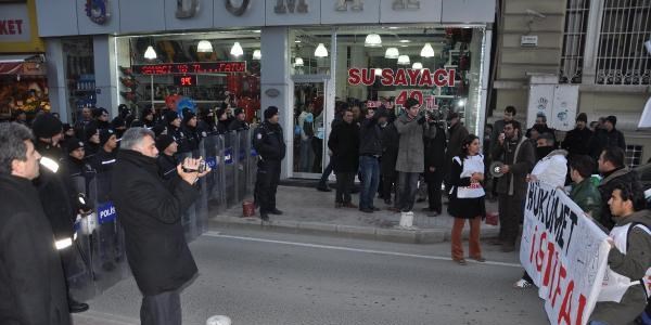 TGB'lilerin Ak Parti'ye yürüyüşüne polis engeli