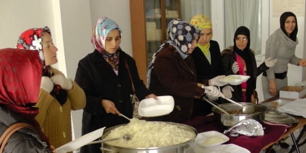 Okulları yararına kermes