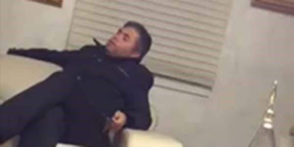 Amir yerine 'Abi'lerden emir alan polisler/ Video