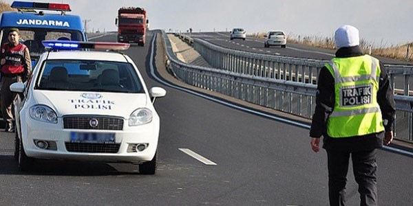 Kad�k�y'de baz� yollar trafi�e kapat�lacak