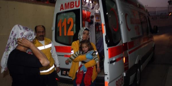 Terastan düşen çocuk yaralandı