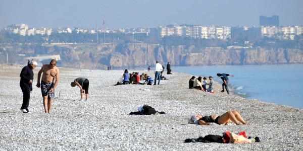 Antalya'da Aralıkta deniz keyfi