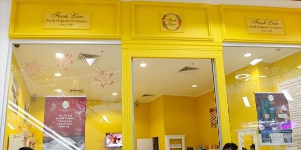 Alışveriş gelirini otizmli çocukların eğitimine bağışladı