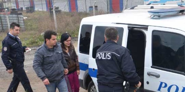 Direksiyon sınavında kaldırıma çıktı!