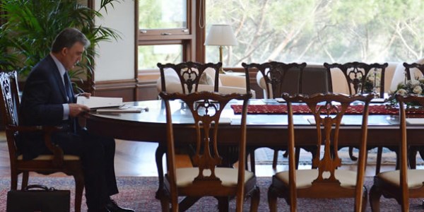 Ankara'da kritik hafta: Kabine de�i�iyor