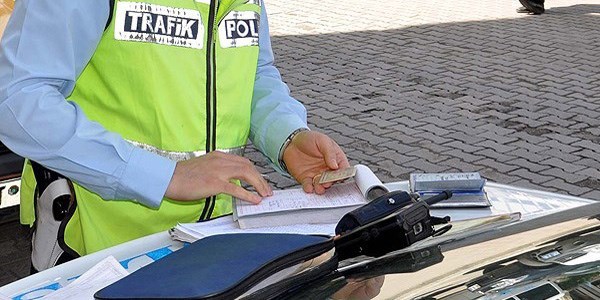 Trafik cezaları 2 veya 3 günde tebliğ edilecek