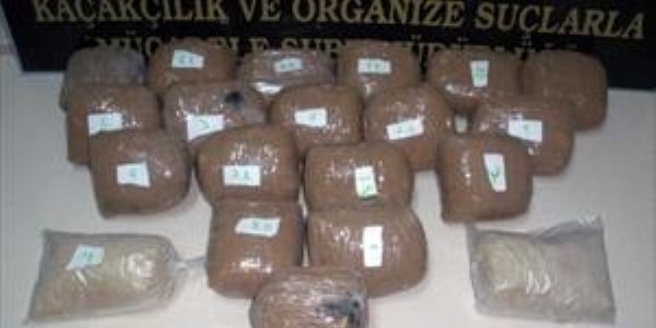 Kayseri'de 12 kilo 360 gram eroin ele geirildi