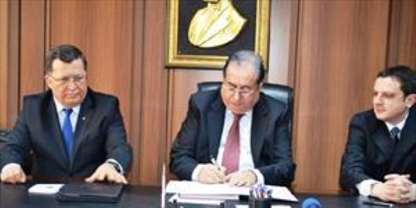 Mersin'de batı arıtma tesisi için ilk imza