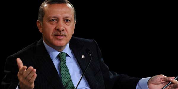 Erdoğan: Sıkıysa kime beddua ettiğini söylesin