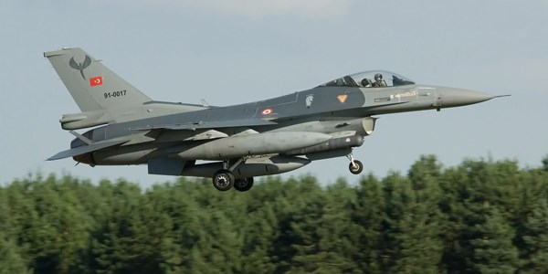 TSK: Yunan füzeleri uçaklarımıza kitlendi