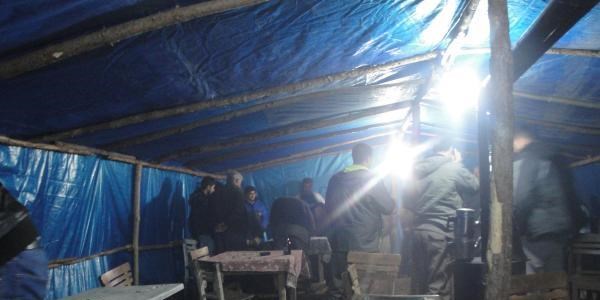 Çadırdaki kumara jandarma baskını
