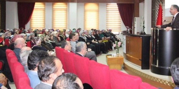 Kur'an kursu öğreticileri buluştu
