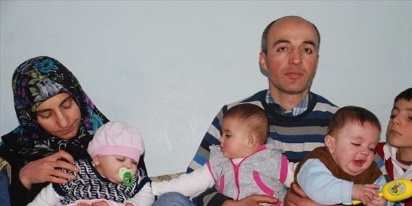 Yard�m gelmezse ���z bebeklerini valilik bah�esine b�rakacaklar
