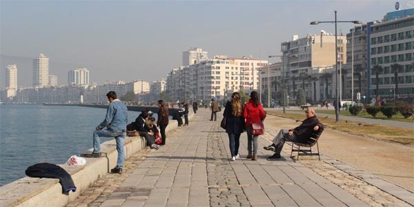 Doğuda kar İzmir'de güneş