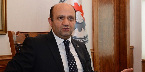 Geleceğe damga vuracak projeleri hayata geçireceğiz