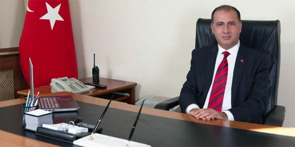 Vali'den memurlara: Twitter'ımızı takip edin