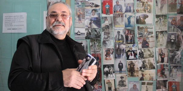 40 y�ld�r deli foto�raflar� �ekiyor