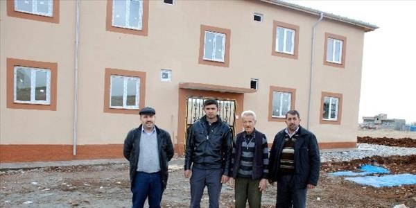Afetzedeler mağdur olduklarını iddia ettiler