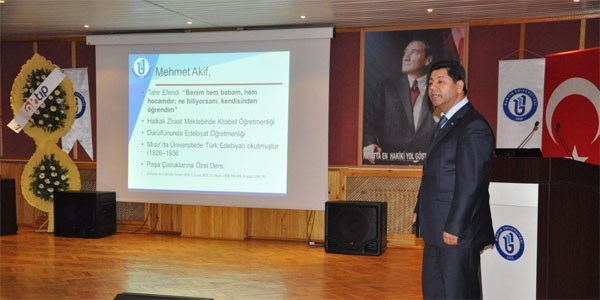 BÜ'de Mehmet Akif anıldı
