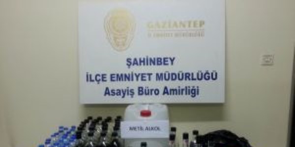 Gaziantep'te 42 litre sahte i�ki ele ge�irildi