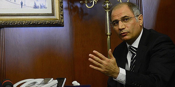 Efkan Ala: Piyasadan dolarları kim topladı?/ Video