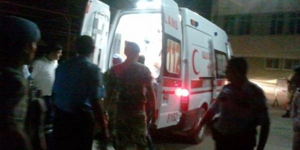 Bodrum'da T�r minib�sle �arp��t�: 2'si a��r, 15 yaral�