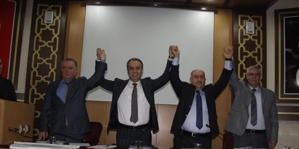 Belediye personeli toplu s�zle�mede % 80 iyile�me kazand�