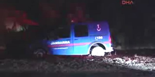 Ormanl�k alanda yanm�� erkek cesedi bulundu