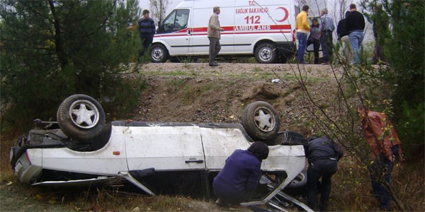 Sakarya'da 2013 y�l�n�n ilk 10 ayl�k trafik bilan�osu a��r oldu