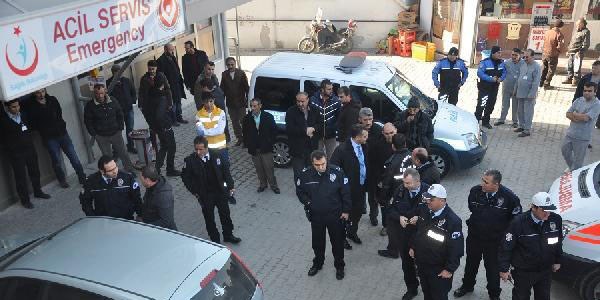 İntihara kalkışan polis memuru ağır yaralandı