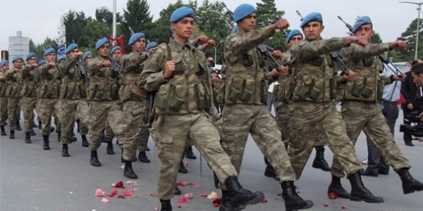 Kısa dönemler 12 gün fazla askerlik yapacak!
