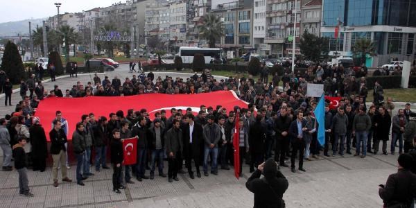 Ereğli'de Uludere anma programı protesto edildi