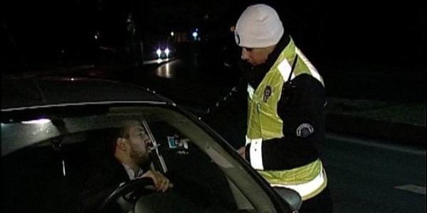 Bir gecede 7 bin ara� denetlendi