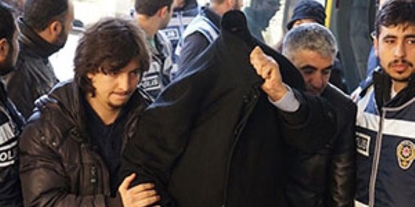 Yargıya müdahale var ama 'hangi yargıya?'