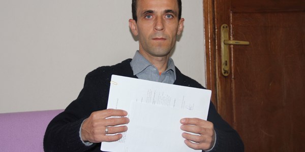 Bel ağrısı için vurulan iğne felç etti iddiası