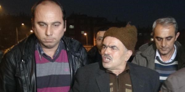 E�ine sokak ortas�nda kur�un ya�d�rd�