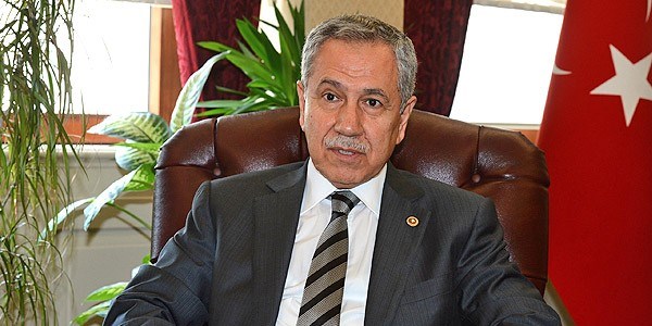 Arınç'tan Kuzu ve Akdoğan'a twitter fırçası