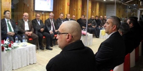 Polis okulu öğrencileri atış yaparken siyaha boyanmayacak