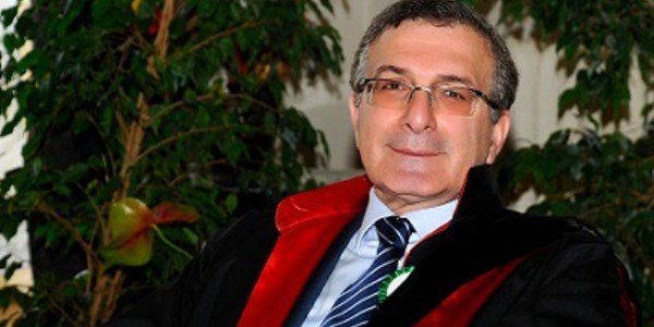 Sözüer: Cumhurbaşkanı HSYK'yı fesh etmeli