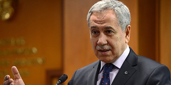 Arınç: Hükümeti yıpratmak isteyen üçüncü bir taraf var
