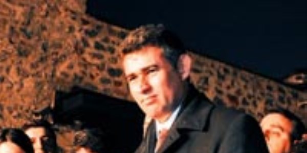 Ergenekon ve Balyoz'a �� kelimelik ��z�m