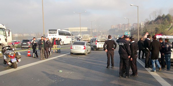 TEM'de silahl�  polis m�dahalesi