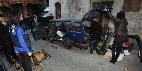 Tarlaba��'nda narkotik operasyonu
