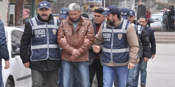 Eski�ehir'de 64 kilo esrar ele ge�irildi