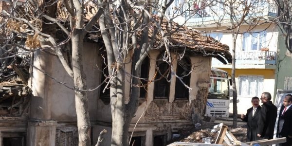 Yozgat Valilii tarihi iki evi restore ettirecek