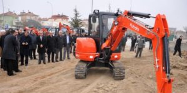 ORKÖY'den kooperatiflere iş makinesi